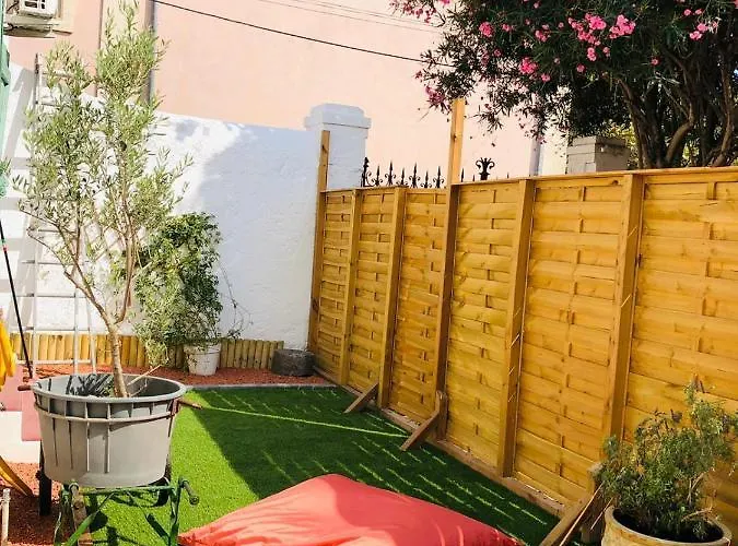Casa Dahlia - Equipe Avec Grande Terrasse Daire